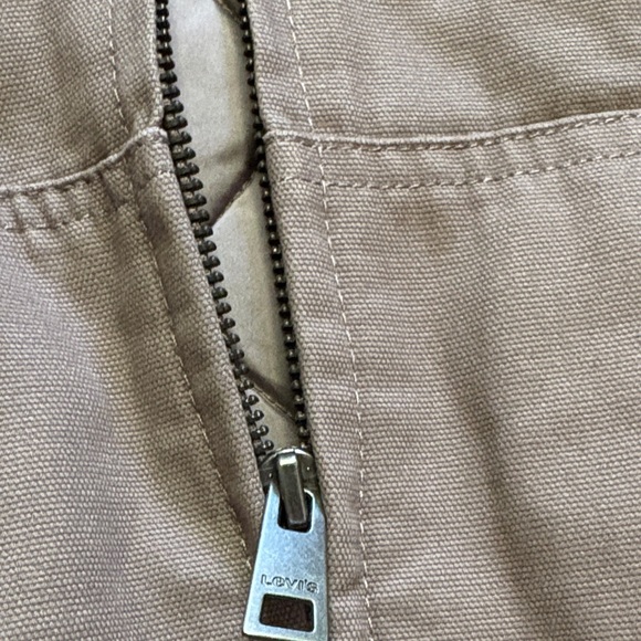 Levi's Jacket - Picture 4 of 16